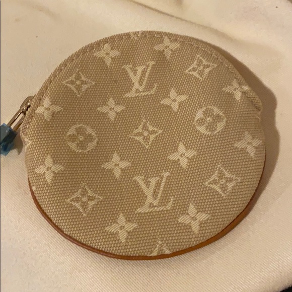 Louis Vuitton Mini Monogram coin purse - Picture 1 of 7
